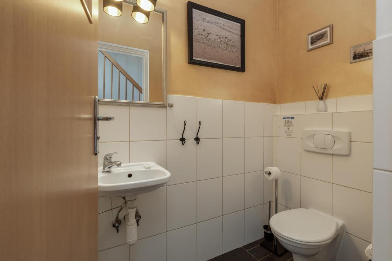 Swinoujscie Chrobrego Two-Bedroom Apartment By Noclegi Renters Exterior foto